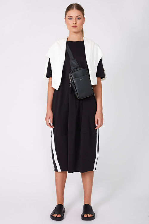 gains short sleeve spin dress / black|white