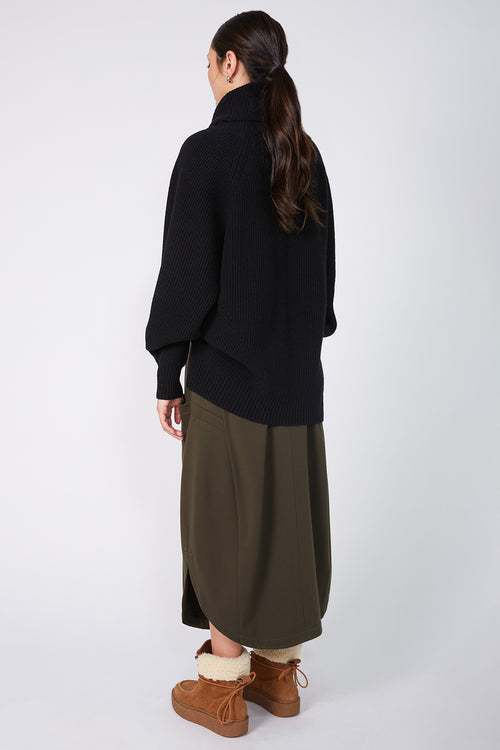 encase skirt / khaki