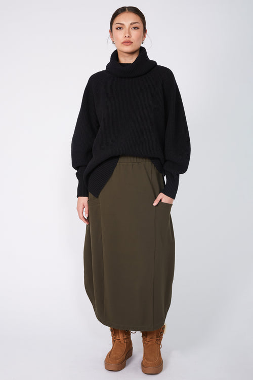 encase skirt / khaki