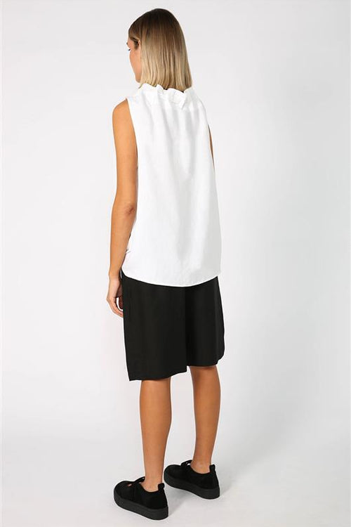 finite short / black