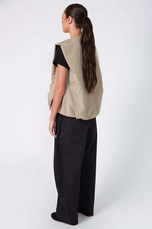 finish vest / pumice camel