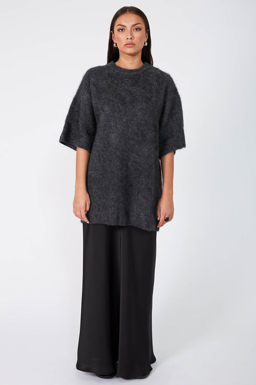 fronted longline tee sweater / charcoal marle