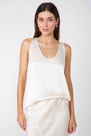 glaze longline tank / buttercream