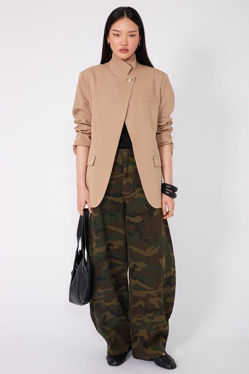 level blazer / camel