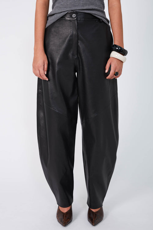 luxe encased pant / black