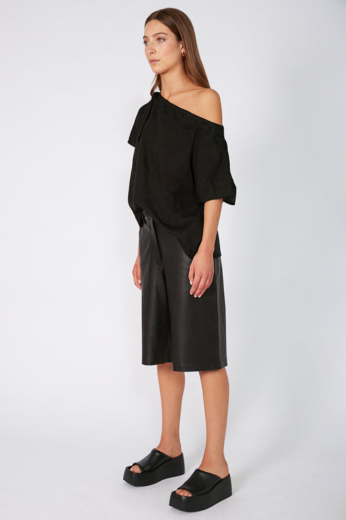 luxe furtive short / black