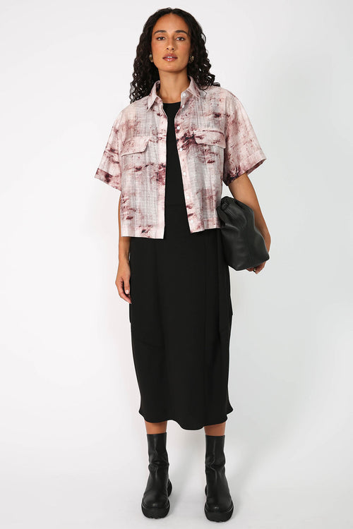 carved shirt / marble garnet red