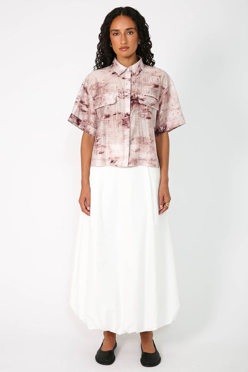 carved shirt / marble garnet red