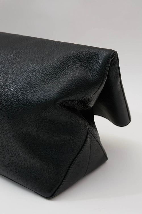 fold leather tote / black