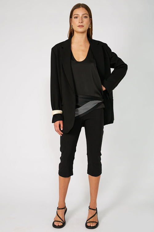 key capri pant / black