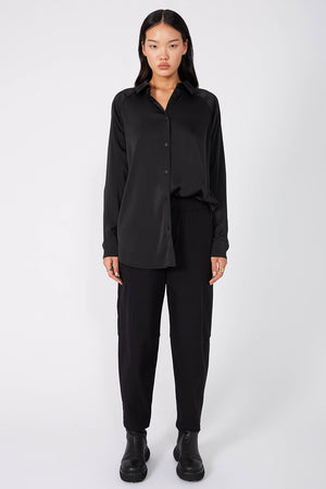 ahead pant / black