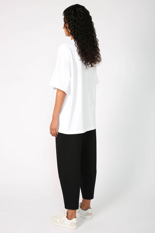 runner tee / white