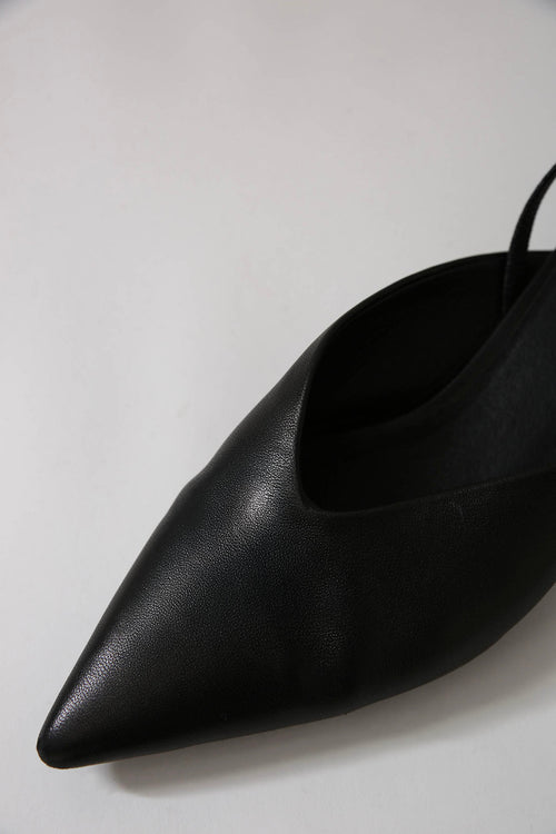 arrow slingback heel / black