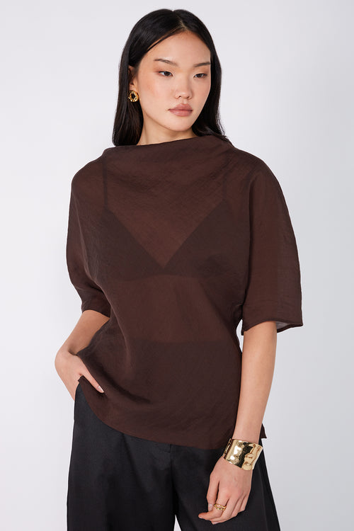 prime top / carob brown