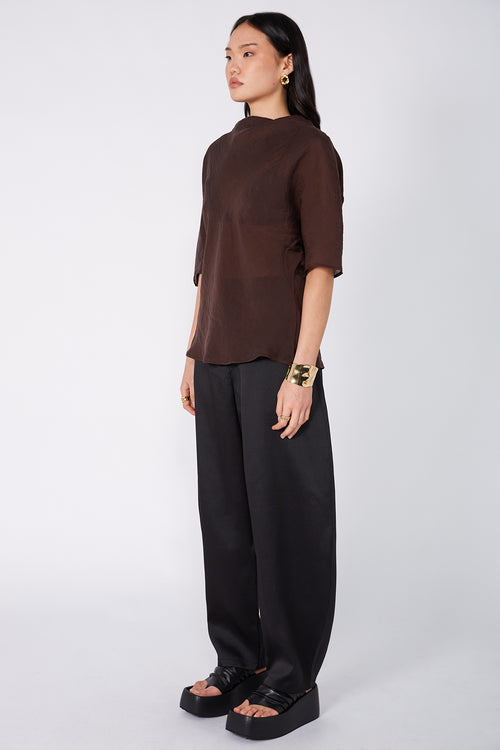 prime top / carob brown