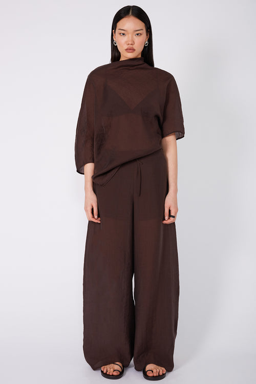 prime top / carob brown