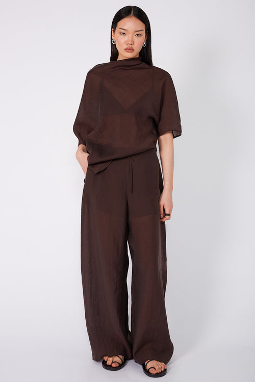 prime top / carob brown