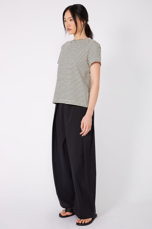 refine short sleeve tee / black|ecru stripe