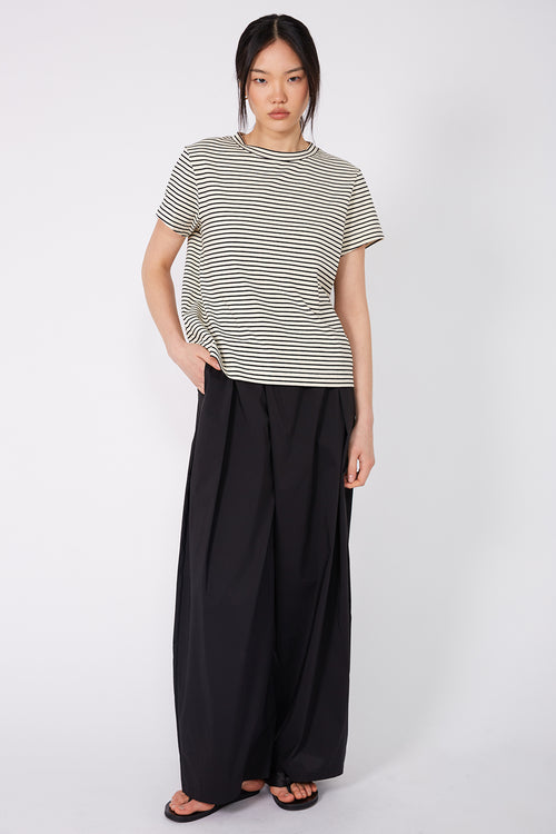 refine short sleeve tee / black|ecru stripe