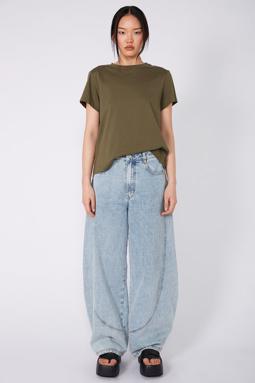 refine short sleeve tee / khaki