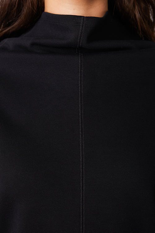 retreat sweat / black