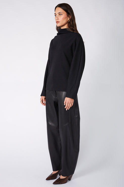 retreat sweat / black