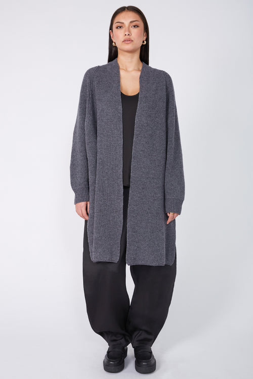 scarfie sleeve / charcoal marle