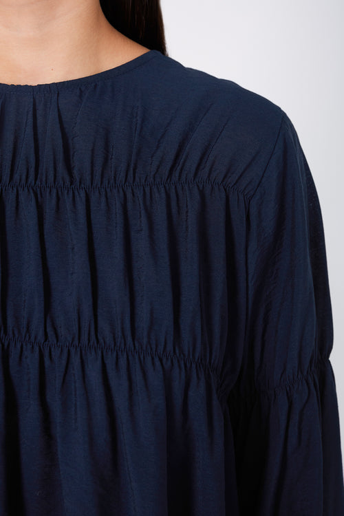 section top / navy