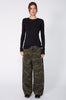 shy layering top / black