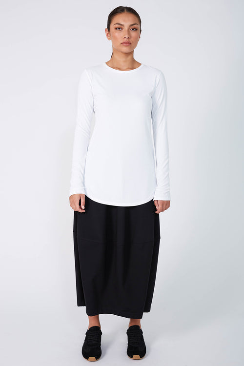 shy layering top / white