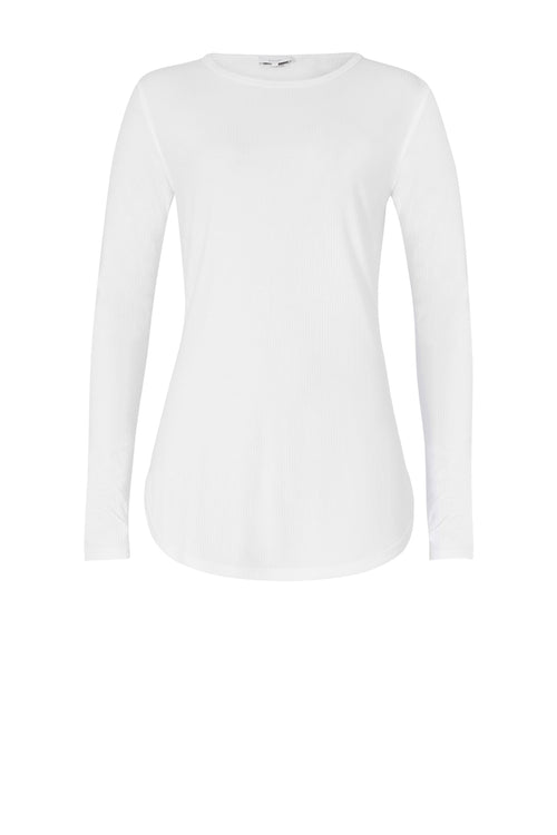 shy layering top / white