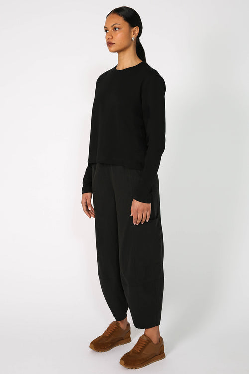 refine long sleeve tee / black