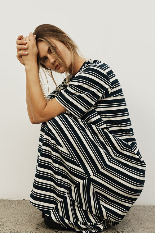 spin dress / navy|cream multi stripe