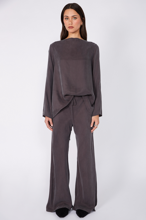 split top / Dark Mushroom