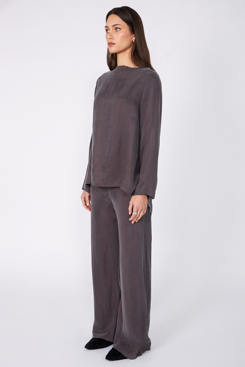 split top / Dark Mushroom
