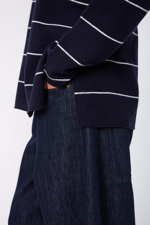 stand stripe sweater / navy | cream stripe