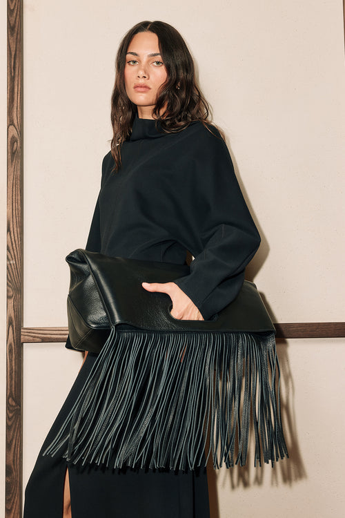 tassel fold tote / black