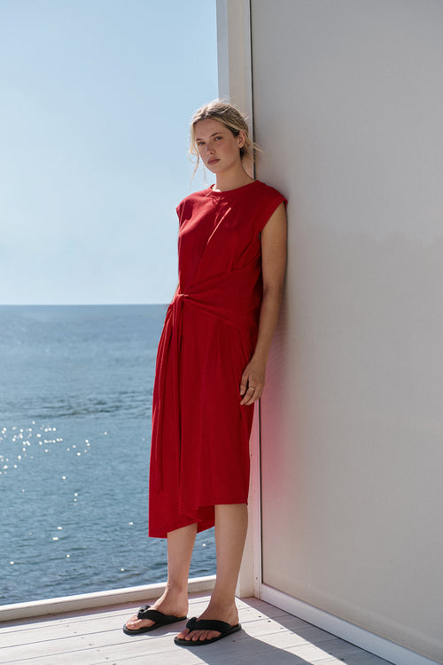 tied tank dress / red