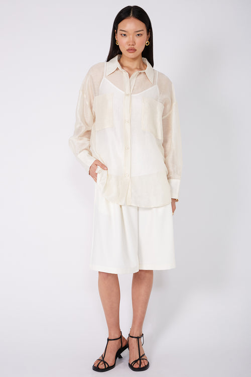 allot short / ivory cream