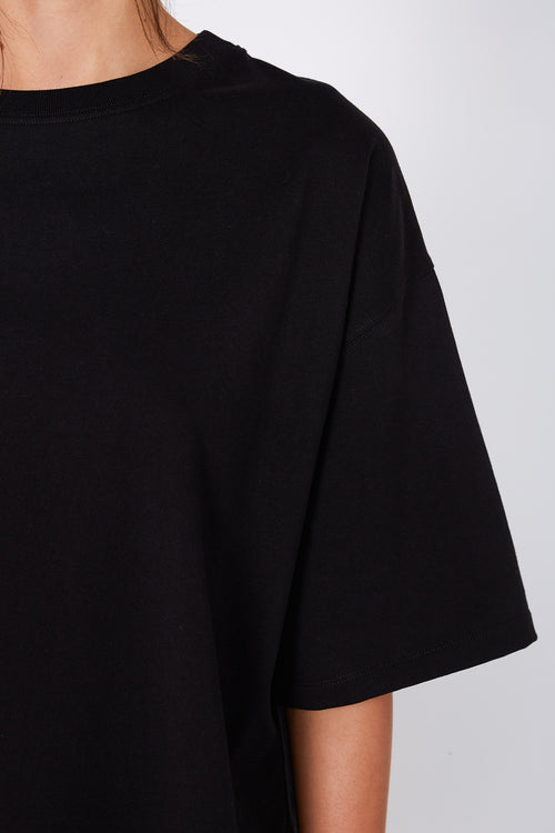 urban tee / black