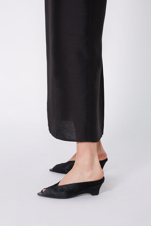 veil wedge / black